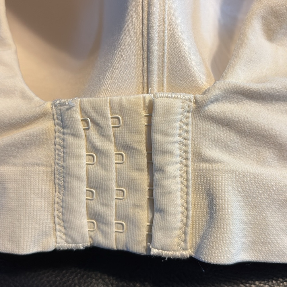 Truekind® Supportive Comfort Wireless Shaping Bra XL - Picture 3 of 10